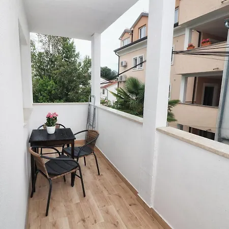 Apartments Korina & Dadi Rovinj Exterior foto
